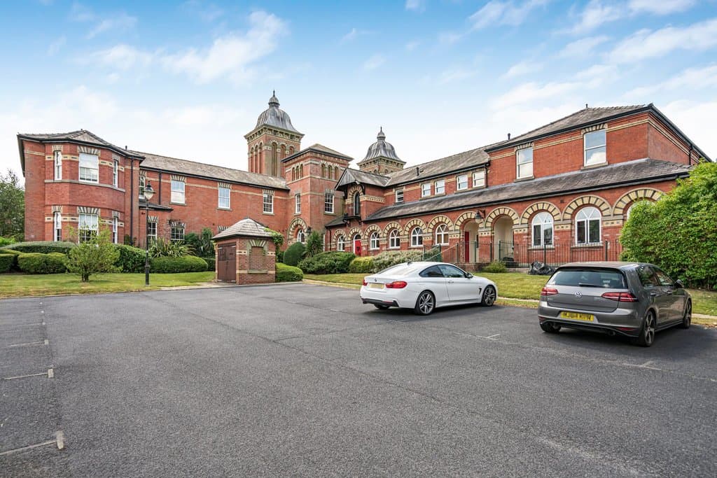 The Towers, Macclesfield, SK10