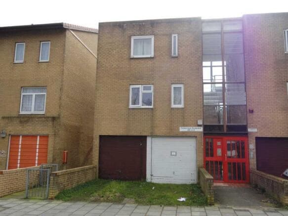 Fishermead Boulevard, Keynes, MK6